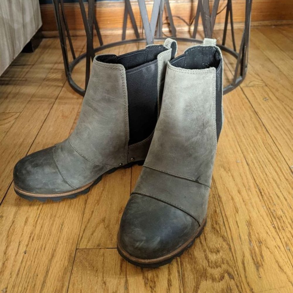 SOREL Women's Booties - 6.5 - worn only once